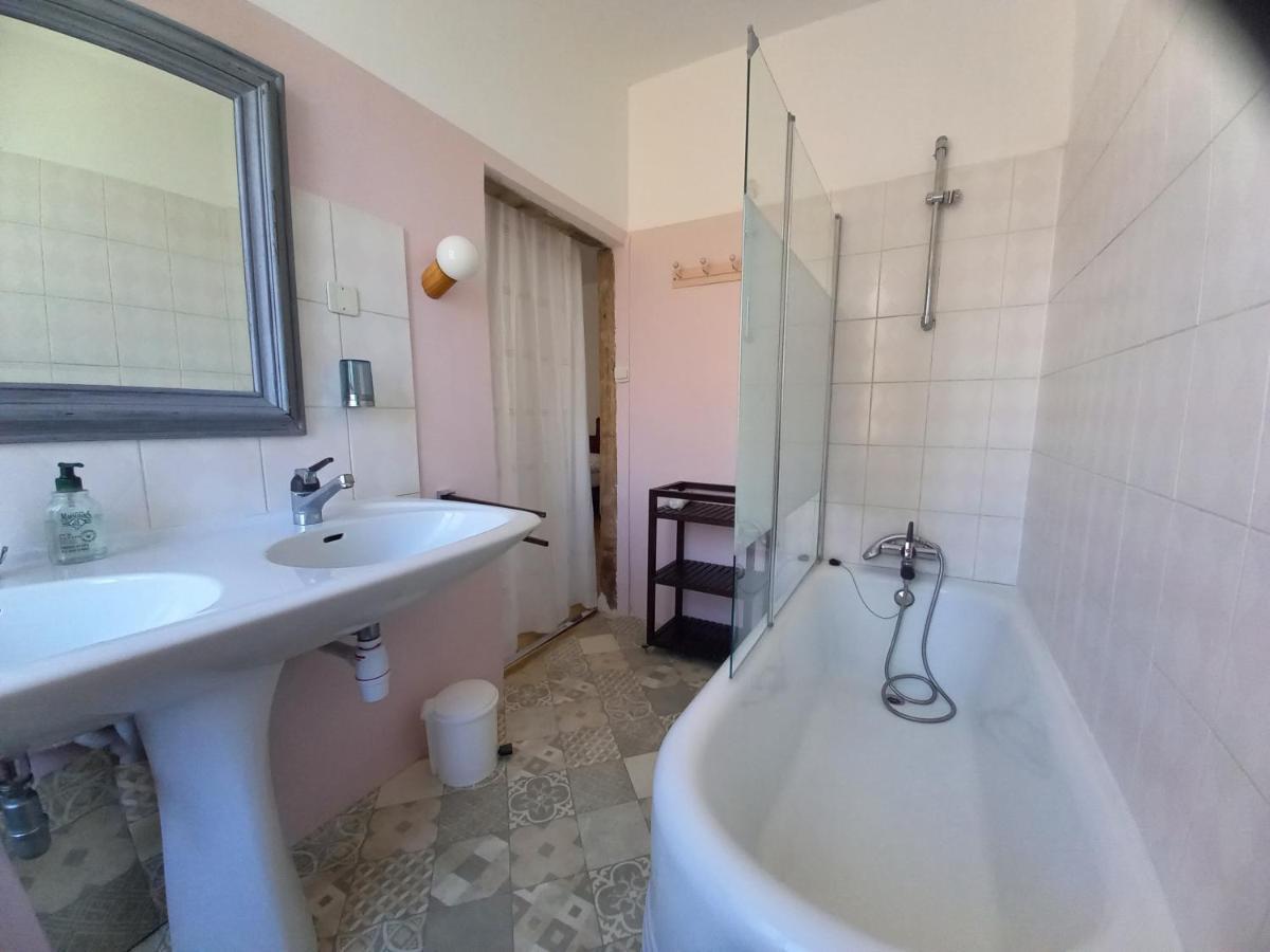 Maison Violette En Berry Aigurande Екстер'єр фото