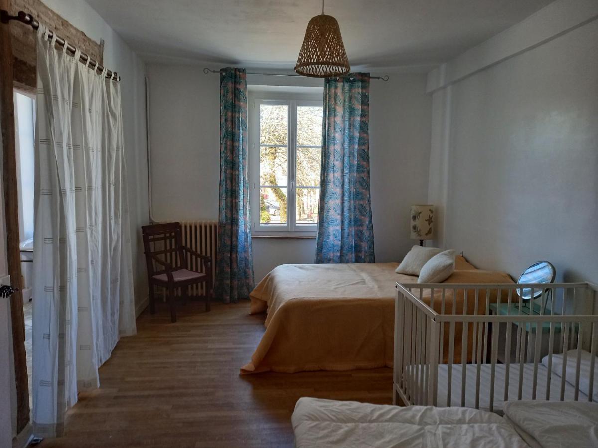 Maison Violette En Berry Aigurande Екстер'єр фото